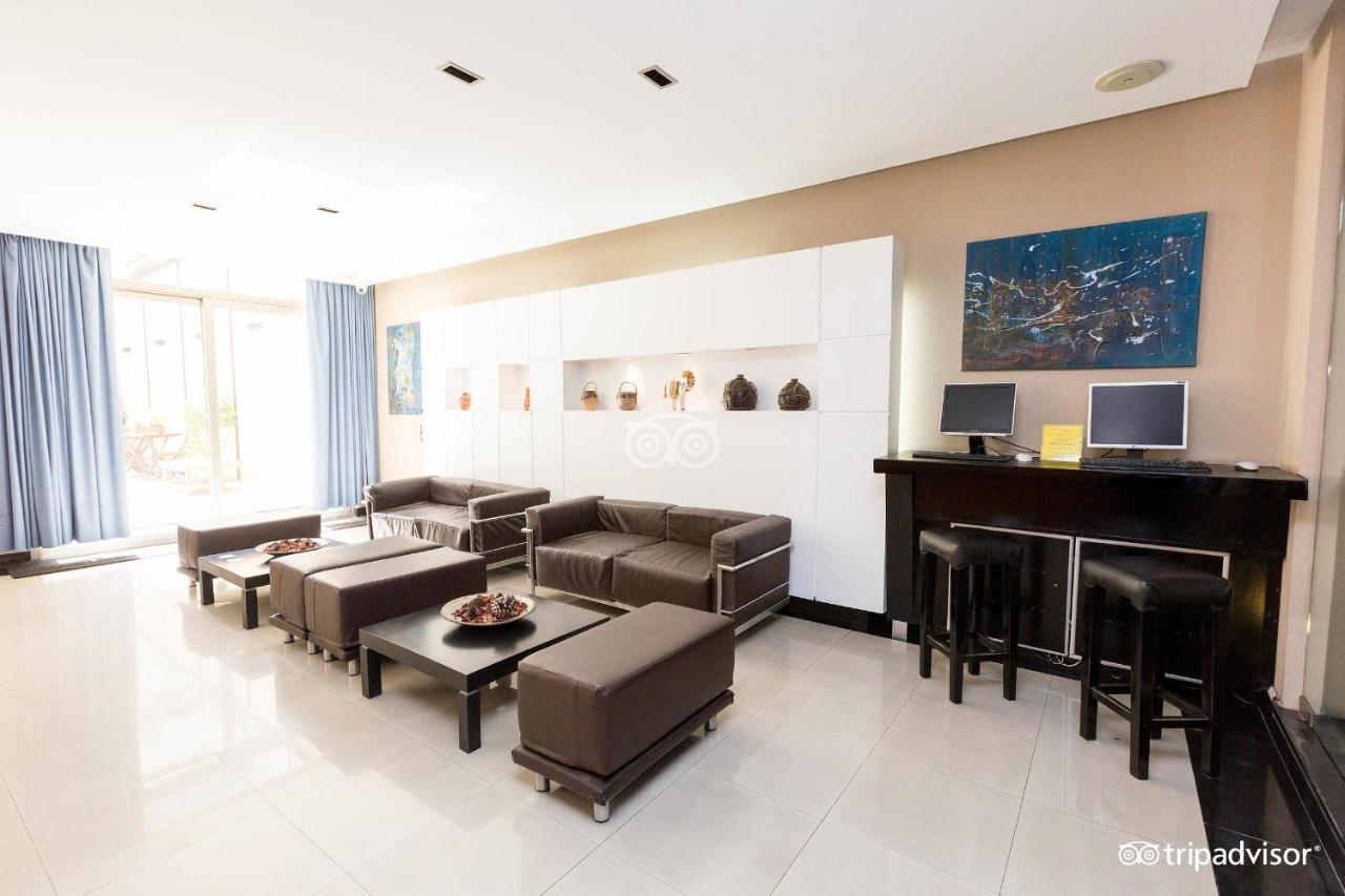 Uriburu 1756 By Ayres Apartments Recoleta ブエノスアイレス エクステリア 写真