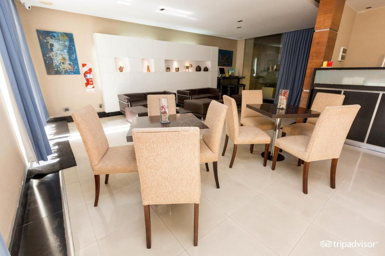 Uriburu 1756 By Ayres Apartments Recoleta ブエノスアイレス エクステリア 写真